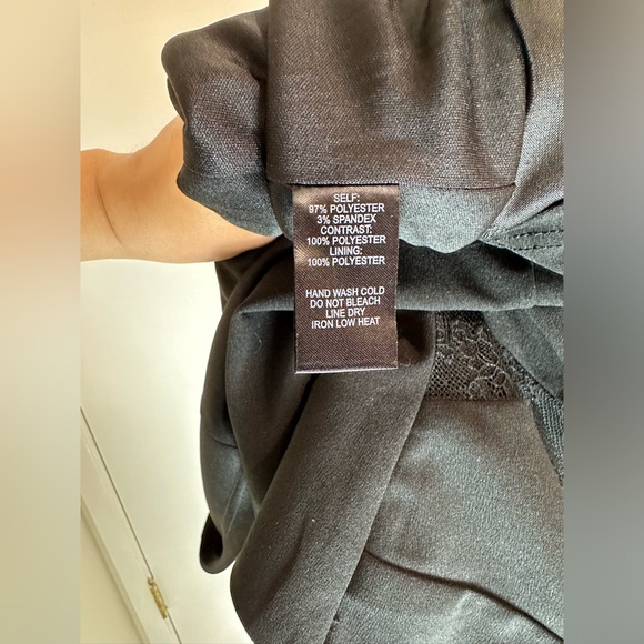 LULU’S Limo Ride Black Lace Bodycon Midi Dress Size XL EUC - Picture 9 of 12